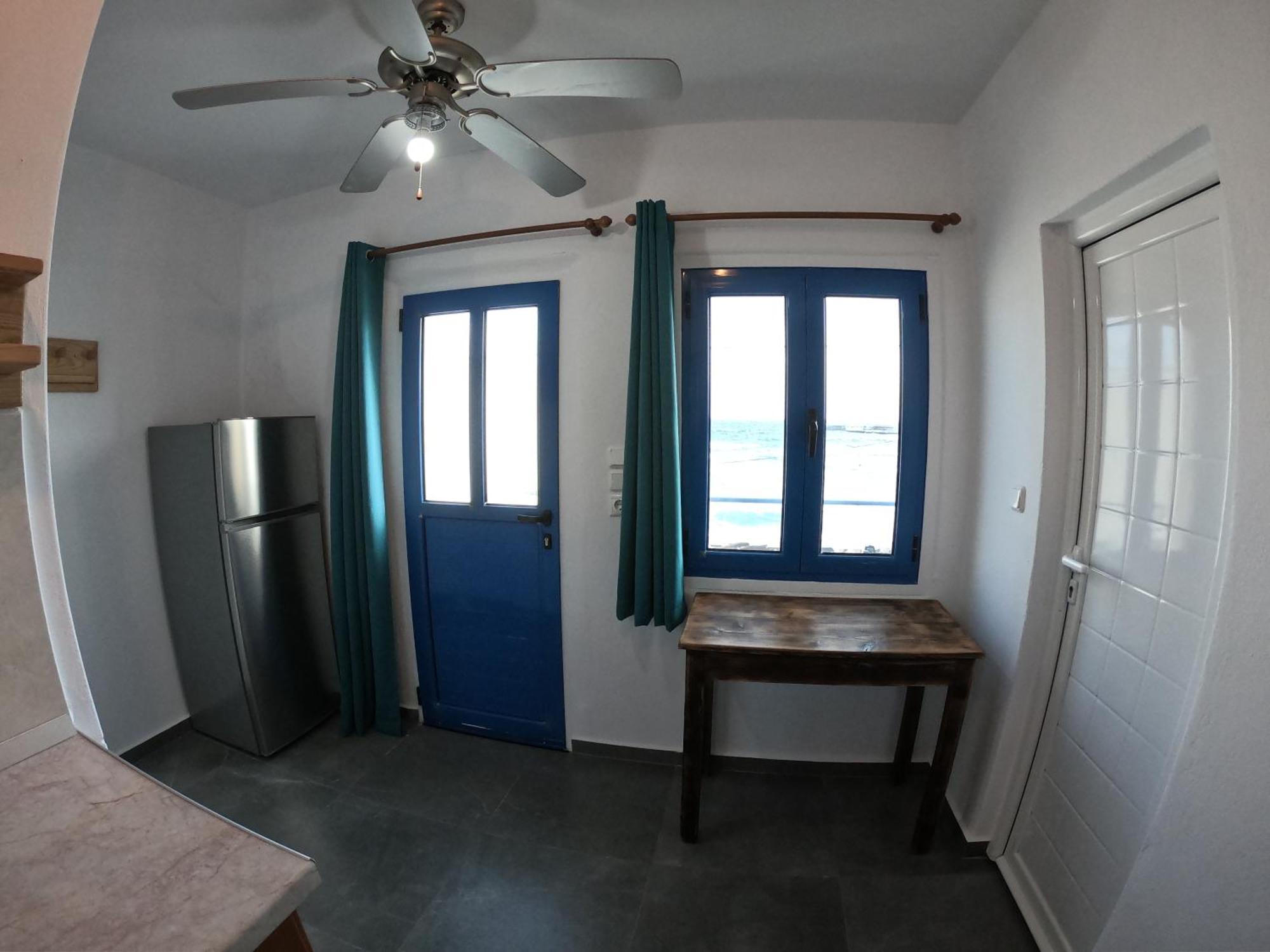 Agias Pelagias Little Beach House Agia Pelagia  エクステリア 写真
